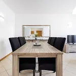 Sea-front 1' Min! - With Ac & Wifi Διαμέρισμα