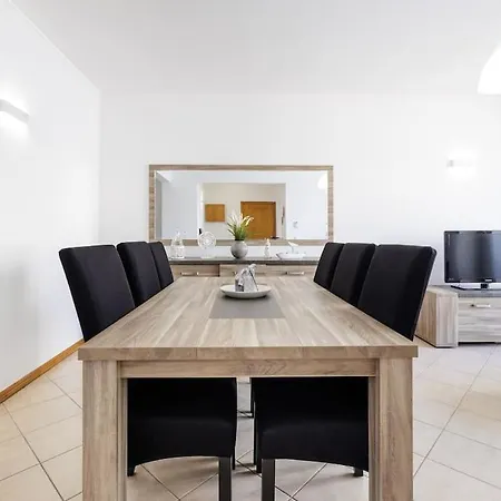 Sea-front 1' Min! - With Ac & Wifi Appartement