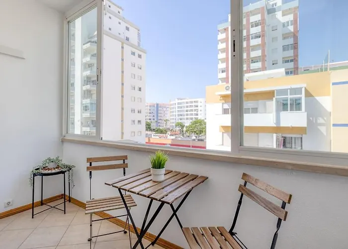 Sea-front 1' Min! - With Ac & Wifi Apartamento *