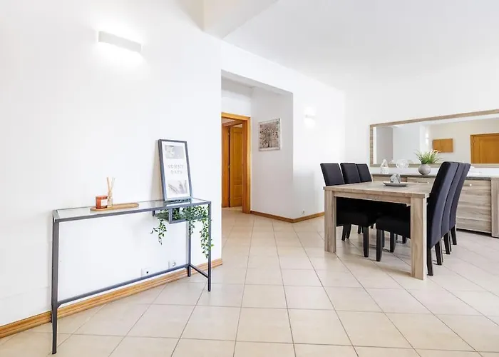 Sea-front 1' Min! - With Ac & Wifi Apartamento Quarteira