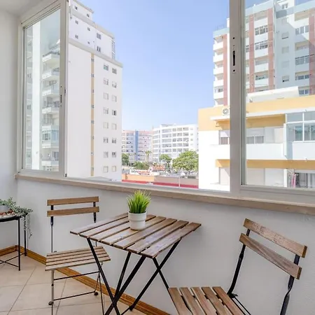 Sea-front 1' Min! - With Ac & Wifi Apartment *