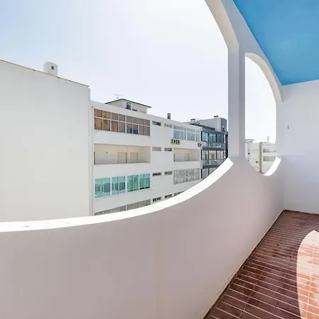 Sea-front 1' Min! - With Ac & Wifi