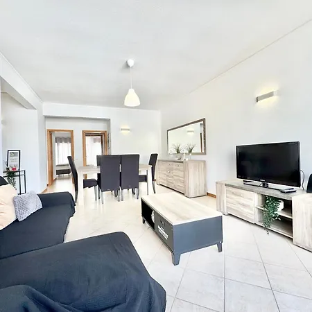 Apartman Sea-front 1' Min! - With Ac & Wifi